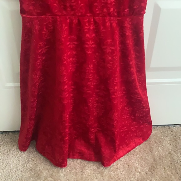 Candie’s Red Velvet Dress - Picture 3 of 6